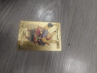 Carta Pokémon Pikachu Vuelo Dorada
