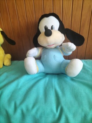 Lote 5 peluches Disney. Todo 12€