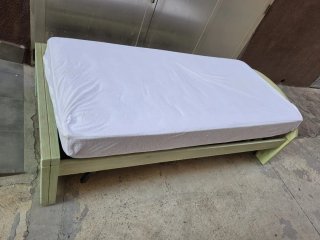 Cama 1.90 con somier y colchón