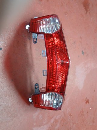 Faro Trasero Superdink 125 ABS 2014