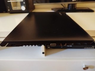 Lenovo B50-70 Portátil Negro. No funciona
