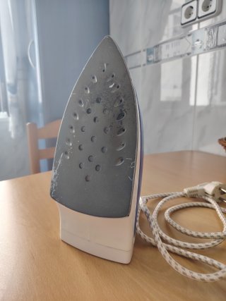 Plancha de vapor Jocca azul y blanca