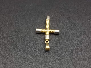 E55484-0 CRUCIFIJO ORO 18K