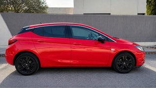 Opel Astra 1.6 CDTi 110 Elegance