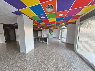 Local comercial en venta en Ponent - Barri de França en Vendrell, El