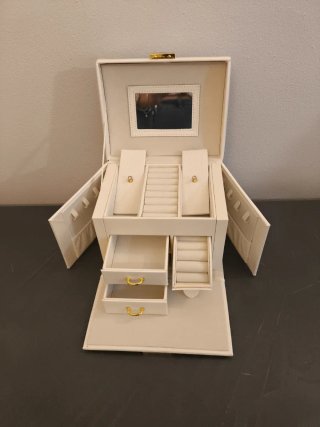 Portagioie di lusso beige e oro