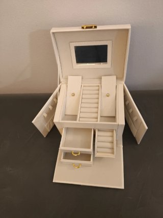 Portagioie di lusso beige e oro