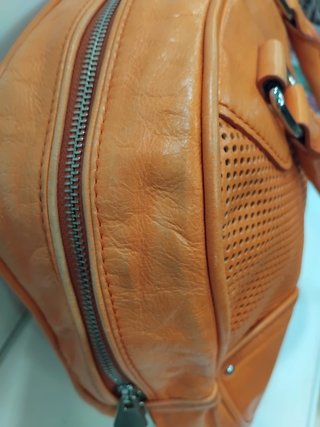 Bolso naranja Bimba y Lola