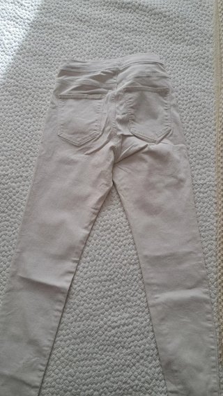 Pantalón skinny Bershka blanco