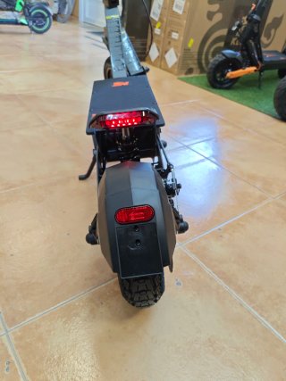 Kukirin G2 DGT 48v 15,6Ah Autonomía 50km