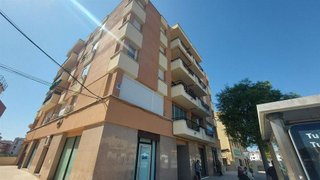 Oficina en venta en Gràcia en Sabadell