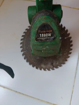 Desbrozadora a batería 24V