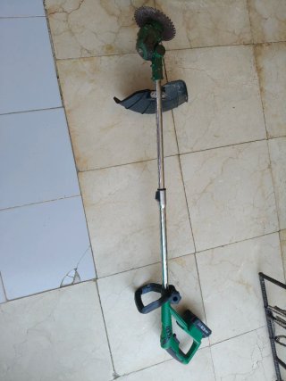 Desbrozadora a batería 24V