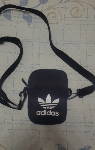 Riñonera / Bandolera Adidas Negra