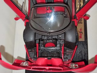 Modellino Auto Maisto Ferrari F50 1:18
