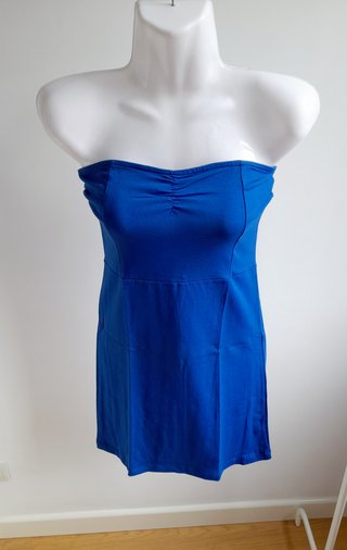 Vestido azul sin tirantes