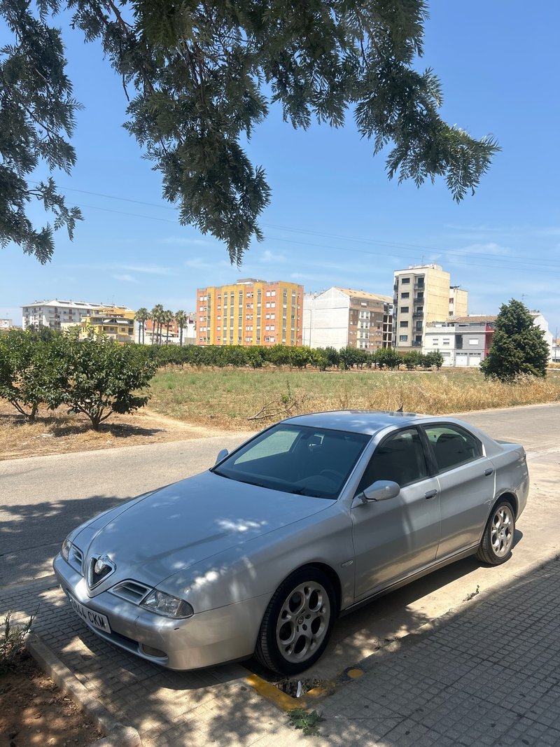 Alfa Romeo 166 2003 - foto 1