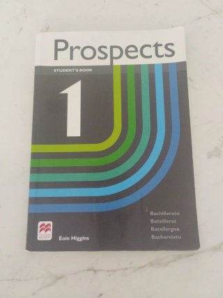 Libro inglés 1° Bachillerato. Macmillan