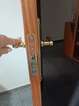 Puerta Sapelly