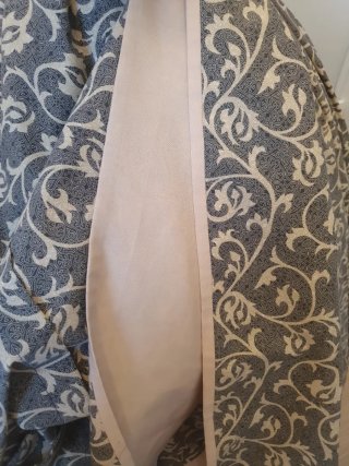 Falda traje regional beige y gris