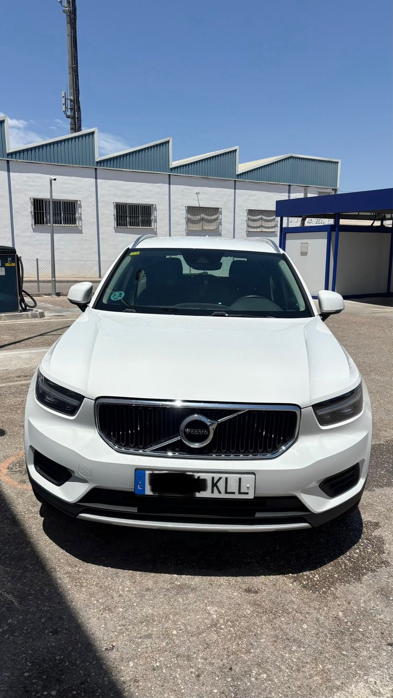 Volvo XC40 2018 - foto 1