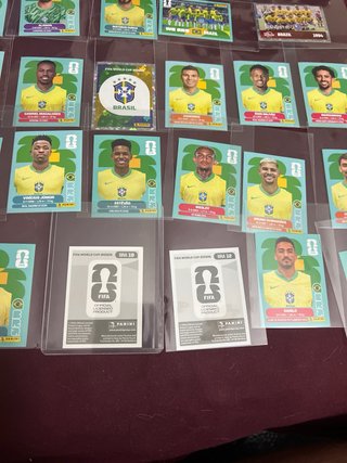 22 Cromos Brasil Mundial + 1  con Bordes Blancos