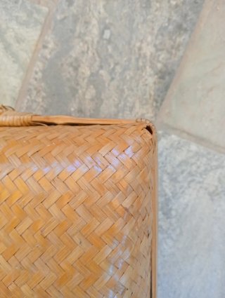 Valigia vintage in rattan midollino intrecciato