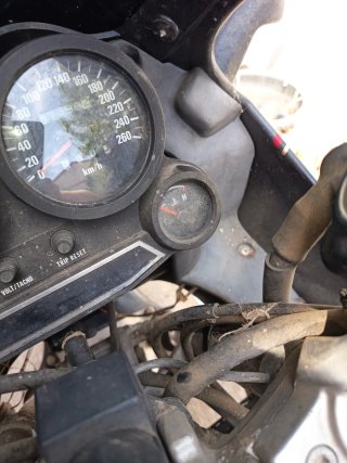 Kawasaki GPZ 600 R Negra