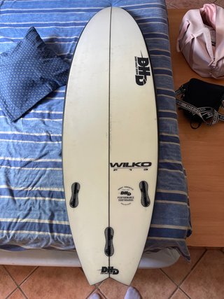 Tabla de surf DHD Wilko F13