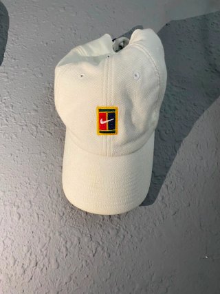 Cada gorra 5€