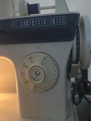 Máquina de coser Singer 972