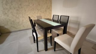 Mesa comedor y 4 sillas