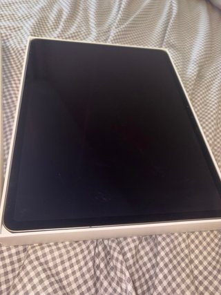 iPad Air 13 Wifi + Celular + Apple Pencil pro128 g