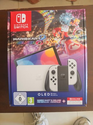Nintendo Switch OLED Mario Kart 8 Deluxe