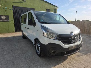 Renault Trafic 2019 (9 plazas)