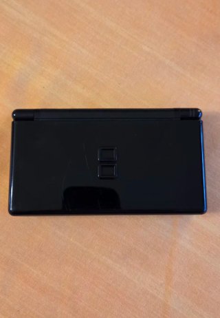 Nintendo DS Lite Negra + FIFA 06
