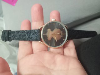 Reloj precioso