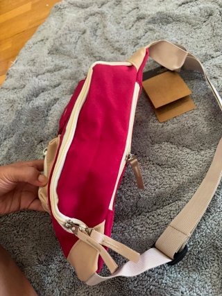 Riñonera The North Face Roja y Beige