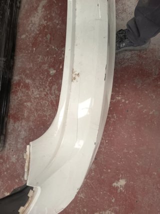 Paragolpes trasero BMW Serie 1