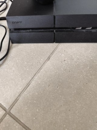 PS4 408GB + FIFA 26+Juegos Descargados. Negociable