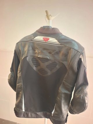Chaqueta de piel moto IXON talla L