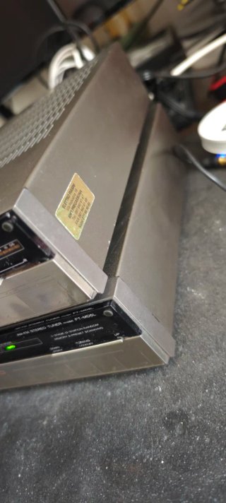 Amplificatore Stereo Hitachi HA-MD5 + radio FT-MD5
