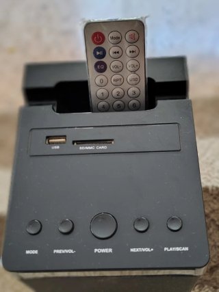 Torre de sonido INNOVA negra