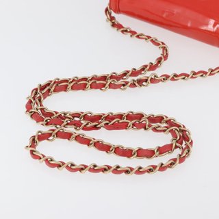 CHANEL Chain Shoulder Wallet Patent leather
