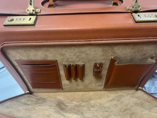 Maletín vintage piel Loewe marrón