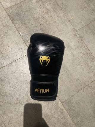 Guantes de boxeo Venum