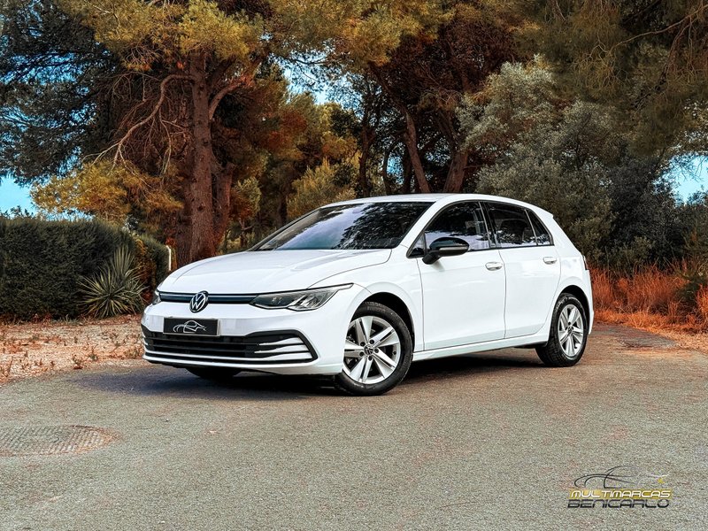Volkswagen Golf 5 ptas. 2.0 TDI 2021