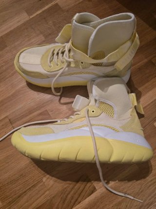 UGG La Cloud Hi Blanco Amarillo