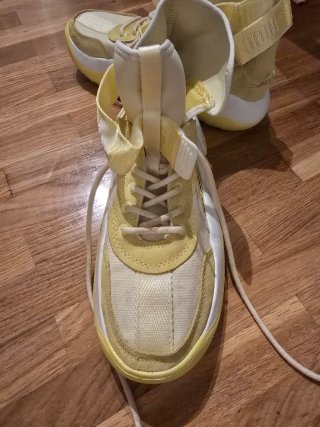 UGG La Cloud Hi Blanco Amarillo