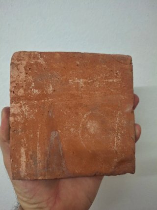 Azulejos esmaltados hechos a mano 13,5 X 13,5cm.